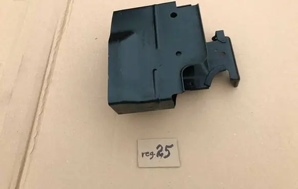 Ford Ranger Fuel filter housing AB399C141AE