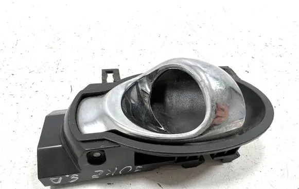 Nissan Juke I F15 Rear door interior handle