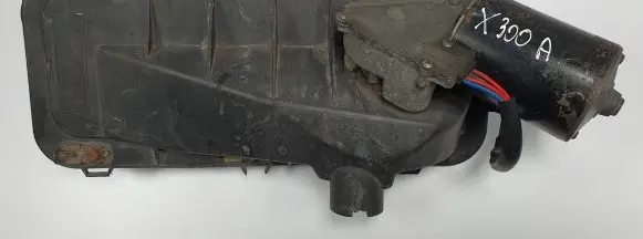Jaguar XJ X300 Front wiper linkage and motor LNA7001AC