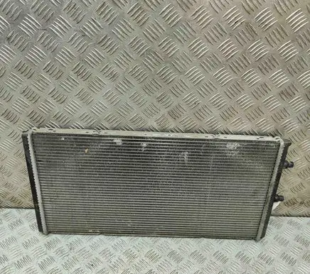 BMW M3 F80 Coolant radiator 2284608