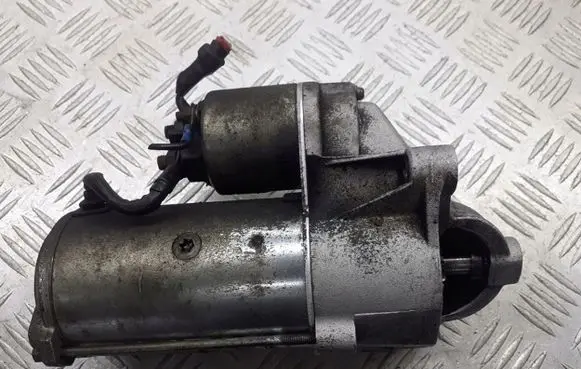 Mitsubishi Carisma Starter motor