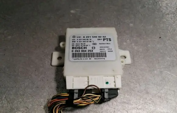 Mercedes-Benz S W221 Parking PDC control unit/module A2215408262