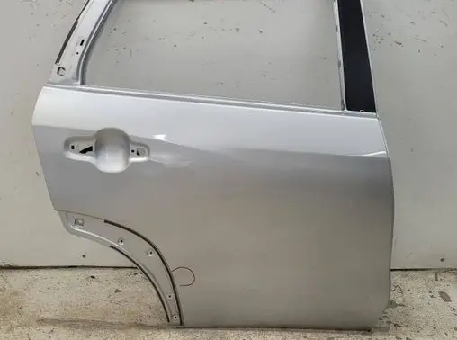 Rear door