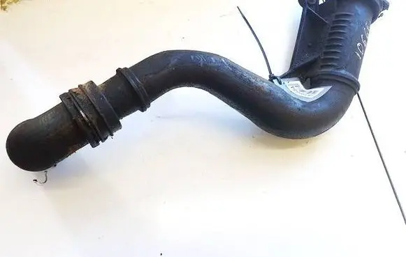 Intercooler hose/pipe