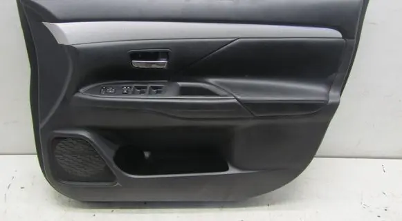 Mitsubishi Outlander Front door card panel trim 3467