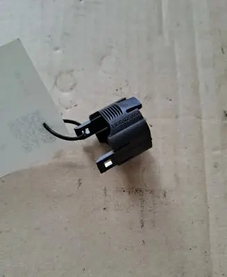 Mazda 3 I Rear parking sensor holder (PDC) 1036025653