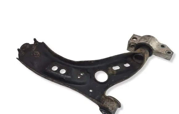 Volkswagen Golf VI Front lower control arm/wishbone 