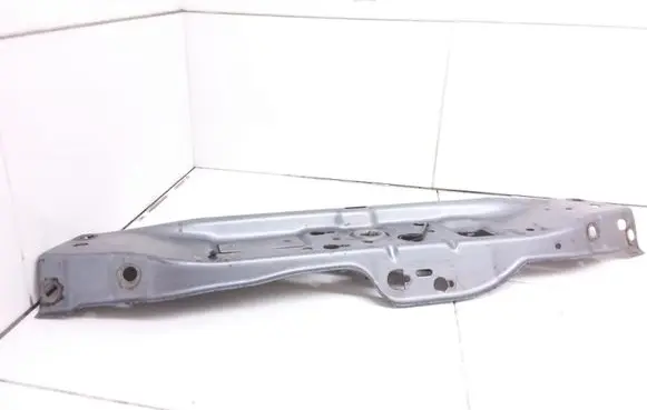 Top upper radiator support slam panel