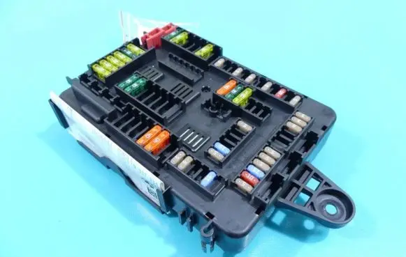 BMW 1 F20 F21 Fuse box set 9337881 IMPRK1329604