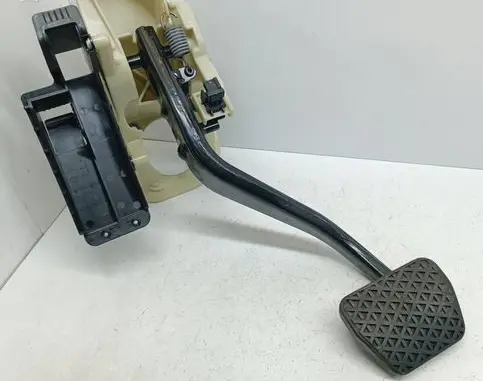 BMW 7 F01 F02 F03 F04 Brake pedal 6782665 35116782665