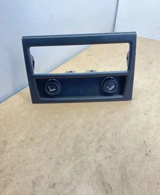 BMW 7 F01 F02 F03 F04 Ashtray trim (rear) 9113673