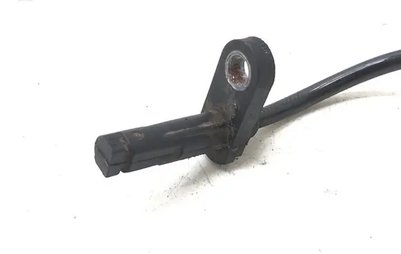 Mercedes-Benz E W212 ABS rear brake sensor A2125402117