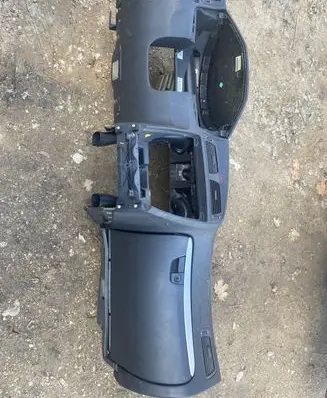 Volvo S60 Dashboard