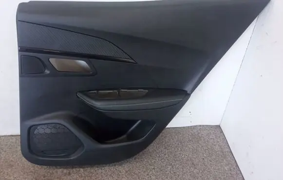 Peugeot 2008 II Front door card panel trim
