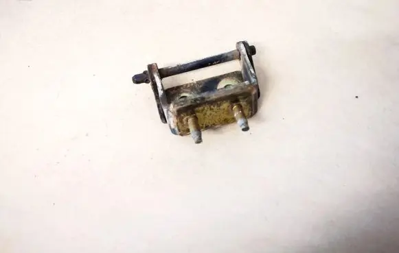 Ford Mondeo Mk III Tailgate/trunk/boot hinge
