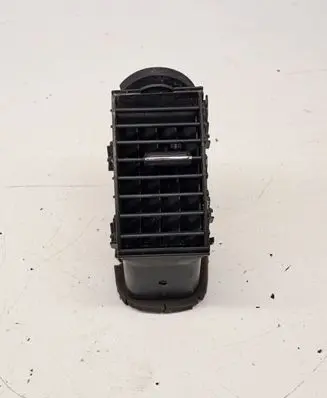 Toyota Prius (NHW20) Dashboard air vent grill cover trim 5506147010 4556417020