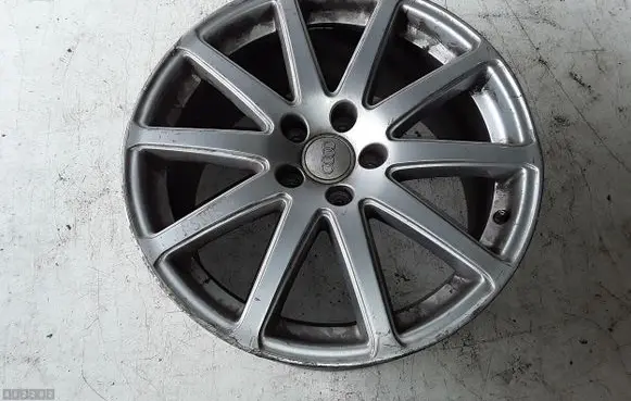R18 alloy rim