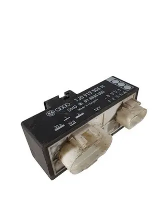 Volkswagen Golf IV Coolant fan relay 1J0919506H 898884000