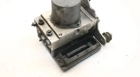Audi A6 S6 C7 4G ABS Pump 4G0907379F 4G0614517P