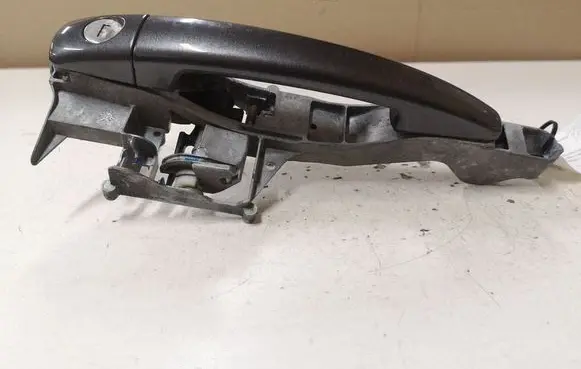 Peugeot 207 Front door exterior handle 1198