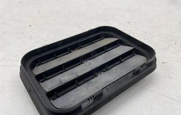 Mercedes-Benz A W177 Quarter panel pressure vent A1778304001