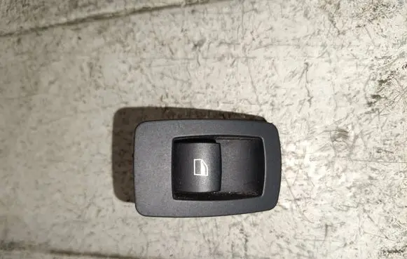 BMW 3 E90 E91 Electric window control switch 9113773