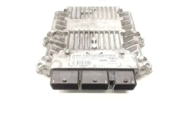 Ford Focus Engine control unit/module 4M51-12A650-JK