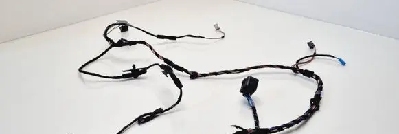 BMW 1 E81 E87 Front door wiring loom 6947098