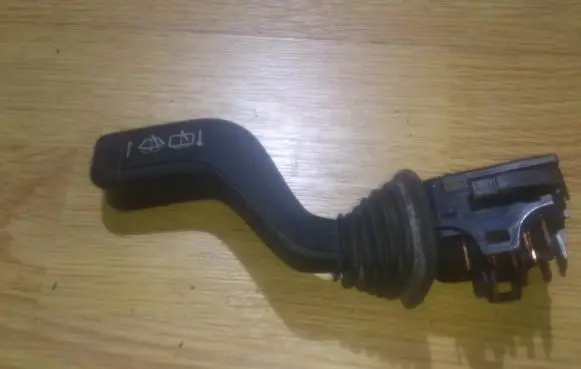 Opel Astra F Wiper control stalk 90124931
