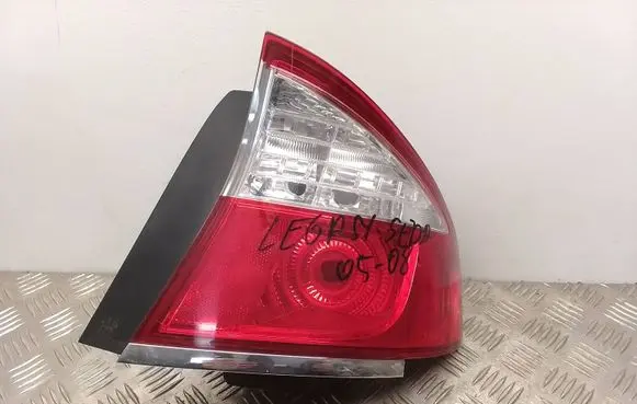 Subaru Legacy Rear/tail lights 22020960