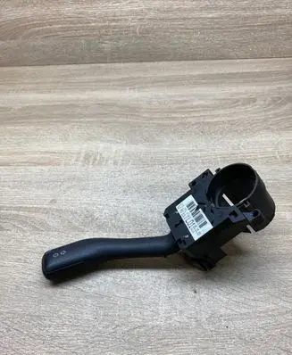 Audi A3 S3 8L Indicator stalk 8L0953513G