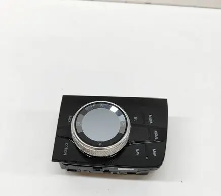 BMW X7 G07 Head unit multimedia control 5A371C6
