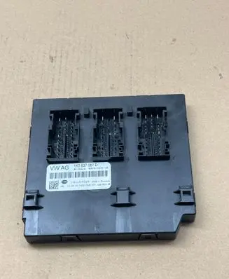 Volkswagen Golf VI Comfort/convenience module 1K0937087D 5DK00965405