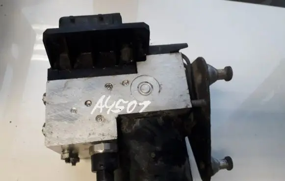 Mercedes-Benz A W168 ABS Pump 0265202461 A0044310912