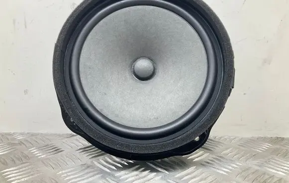 Audi A3 S3 8V Front door speaker 8V0035415C