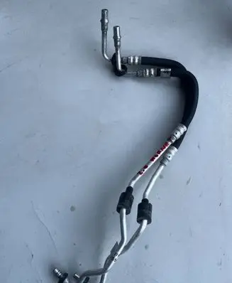 Alfa Romeo Tonale Engine coolant pipe/hose