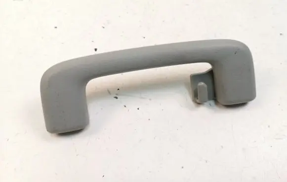 Mitsubishi Outlander Rear interior roof grab handle