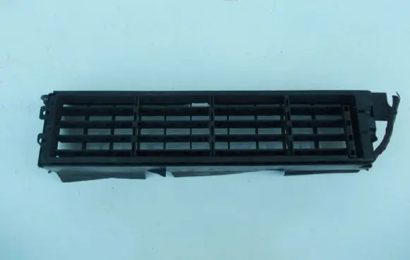 Nissan Qashqai Intercooler air guide/duct channel 623224EA0B