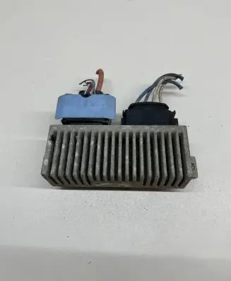Glow plug pre-heat relay