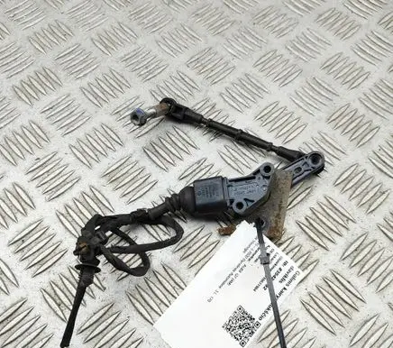 Audi Q7 4M Rear air suspension level height sensor 4M0907503