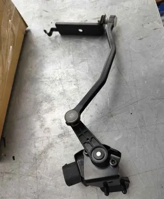 Volvo V70 Headlight/headlamp level sensor 31288271 30782818
