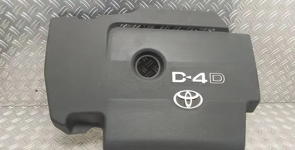 Toyota Avensis T270 Engine cover (trim) 