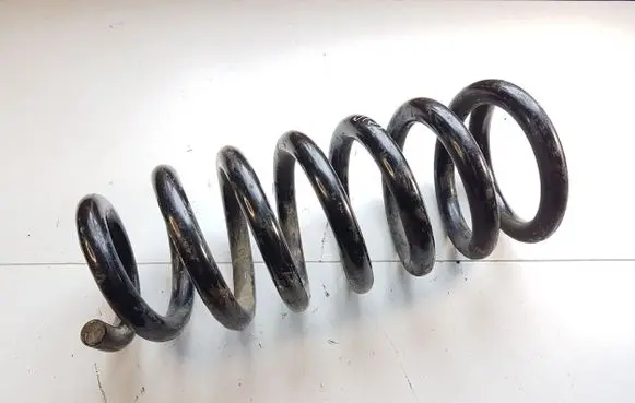 Mitsubishi Pajero Front coil spring MR510427