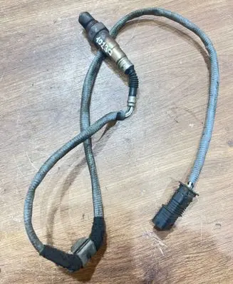 BMW 3 E90 E91 Lambda probe sensor 7601911 0258010203 0258010204