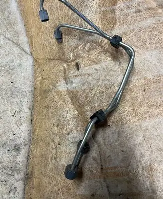 Citroen Berlingo Fuel injector supply line/pipe 