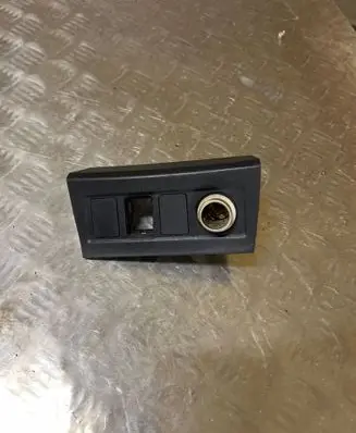 Toyota RAV 4 (XA30) Cigarette lighter 5544942010