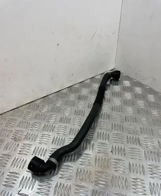 BMW 5 E60 E61 Engine coolant pipe/hose 1437865