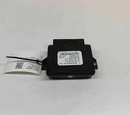 Mercedes-Benz GLA W156 X156 Rear brake EMF control unit/module A2469017905 A2469021002