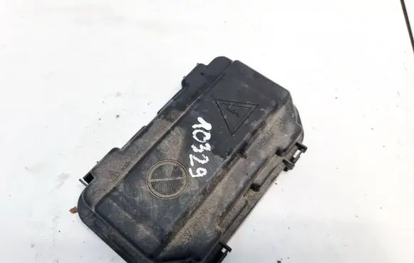 BMW 3 F30 F35 F31 Fuse box cover 61149224872 10688710