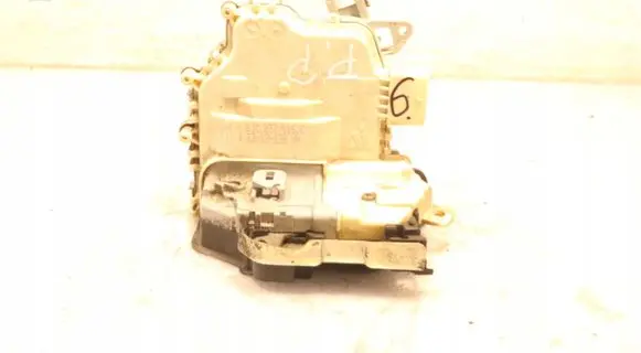 Audi A4 S4 B8 8K Front door lock